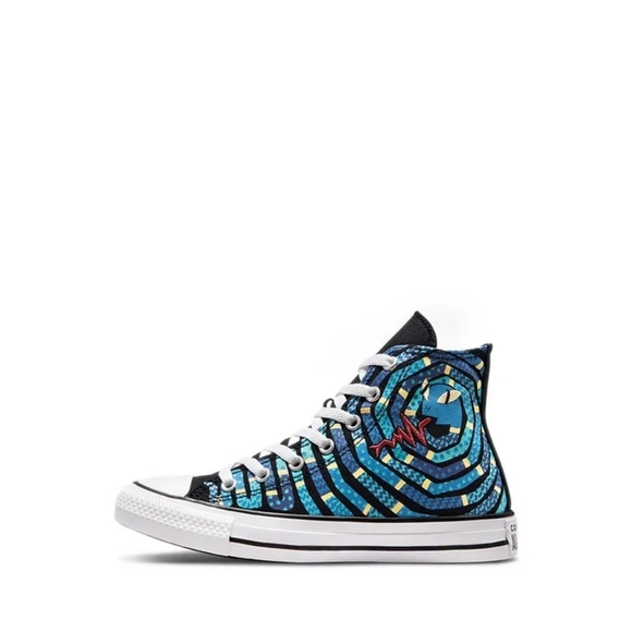 Converse Kids Black and White High-Tops, Size 5.5 - Picture 1 of 8